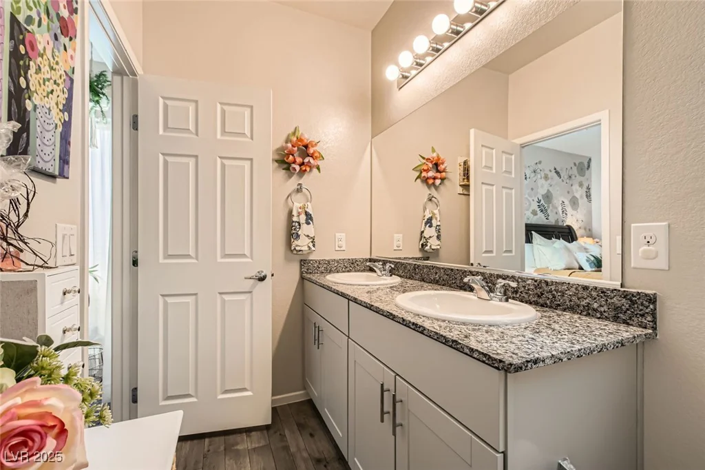 7533 Garnet Moon, North Las Vegas, NV 89084