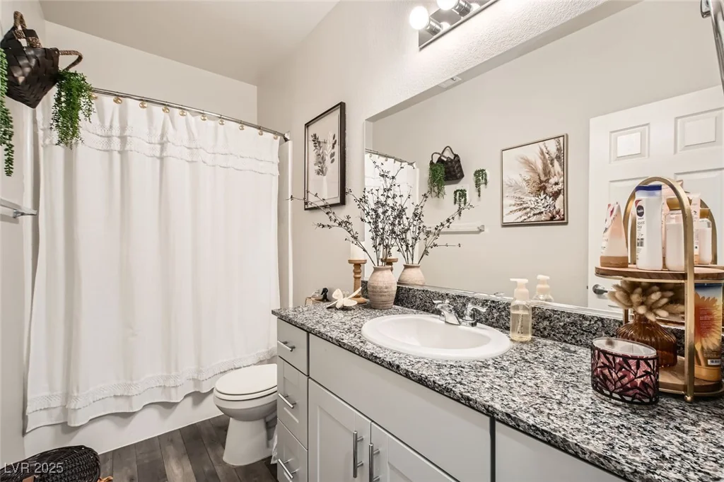 7533 Garnet Moon, North Las Vegas, NV 89084