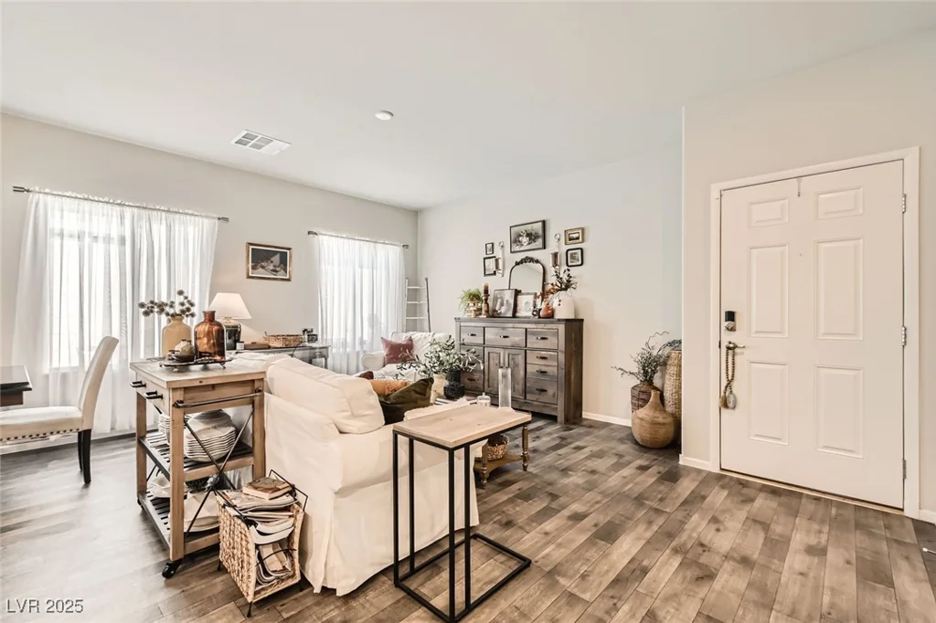 7533 Garnet Moon, North Las Vegas, NV 89084