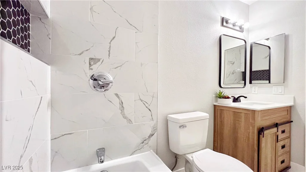 744 Hubbard, Las Vegas, NV 89110