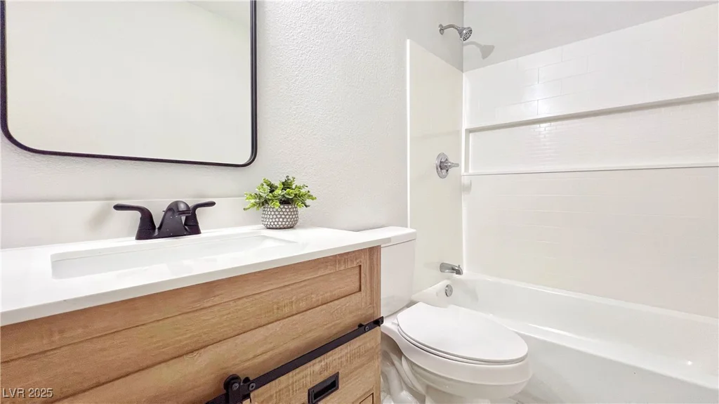 744 Hubbard, Las Vegas, NV 89110