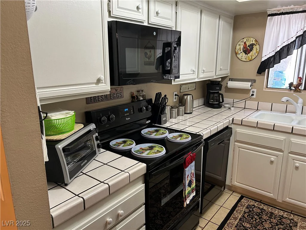 1866 Camino Verde, Las Vegas, NV 89119