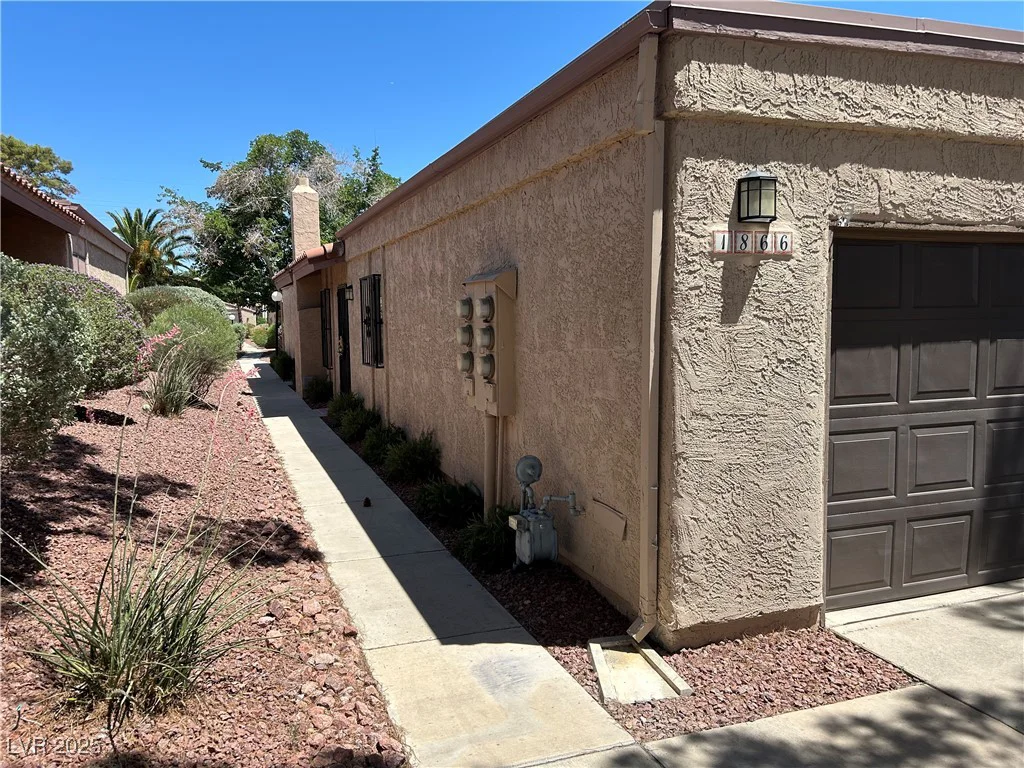 1866 Camino Verde, Las Vegas, NV 89119
