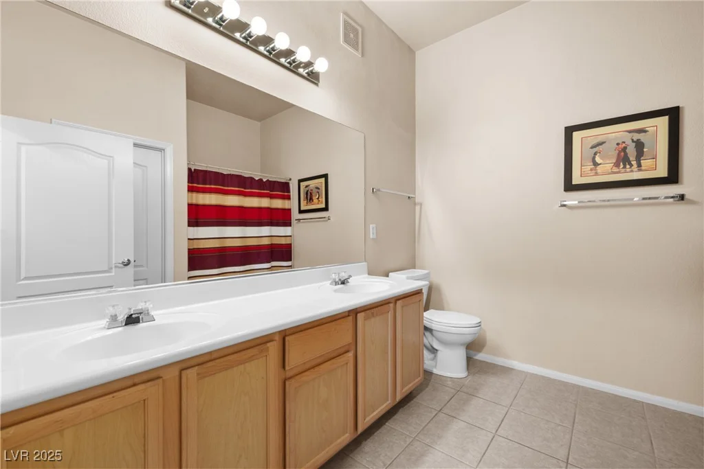 3451 Desert Cliff, Las Vegas, NV 89129