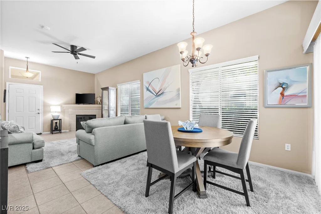 3451 Desert Cliff, Las Vegas, NV 89129