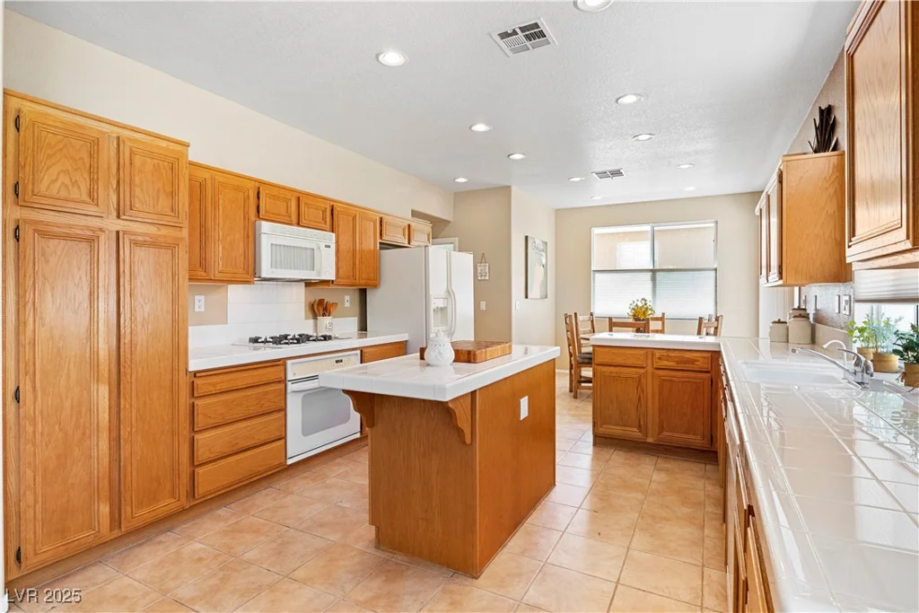 2366 Brockton, Henderson, NV 89074