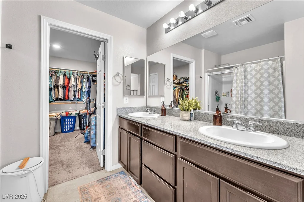 4332 Stardusk Falls, North Las Vegas, NV 89084