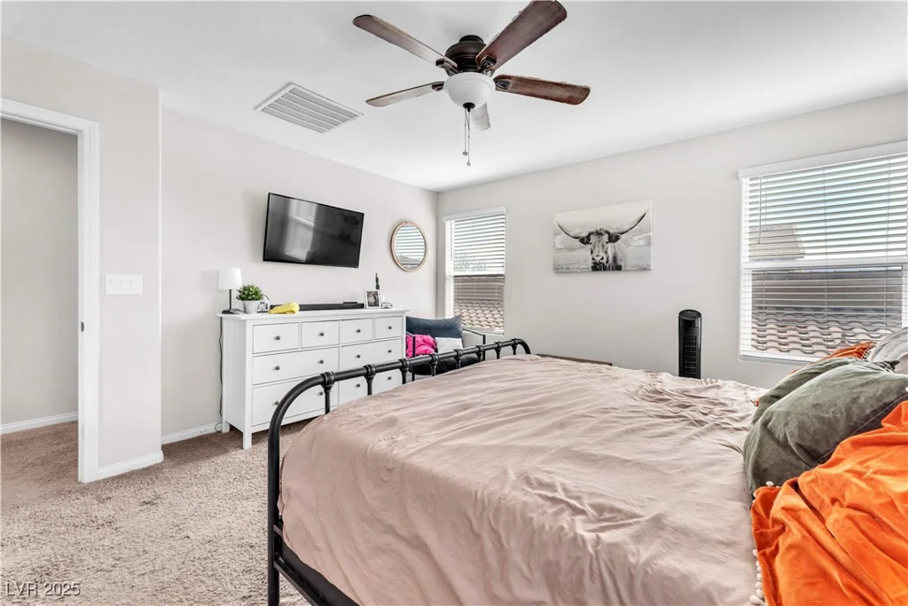 4332 Stardusk Falls, North Las Vegas, NV 89084