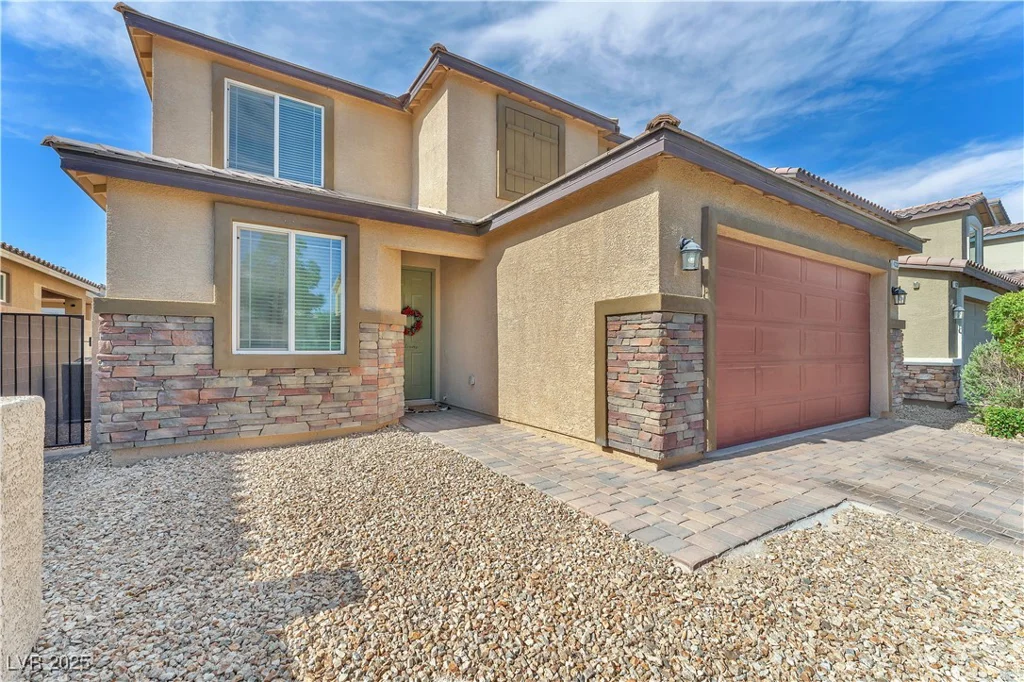 4332 Stardusk Falls, North Las Vegas, NV 89084