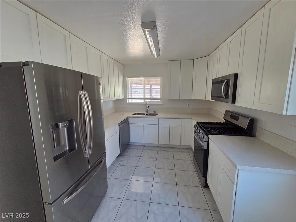6402 Agua, Las Vegas, NV 89103