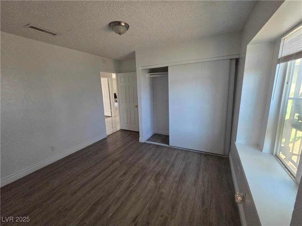 6402 Agua, Las Vegas, NV 89103