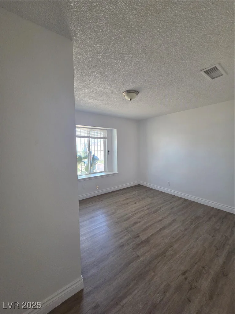 6402 Agua, Las Vegas, NV 89103