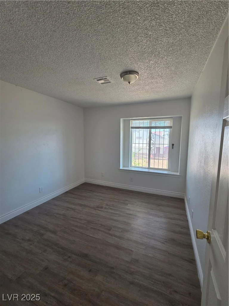 6402 Agua, Las Vegas, NV 89103