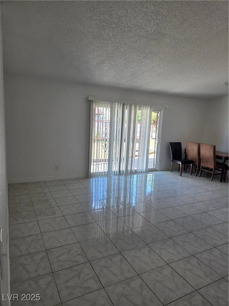 6402 Agua, Las Vegas, NV 89103
