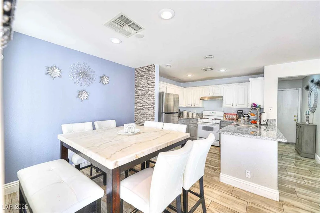 759 Sunrise Crossing, Henderson, NV 89014