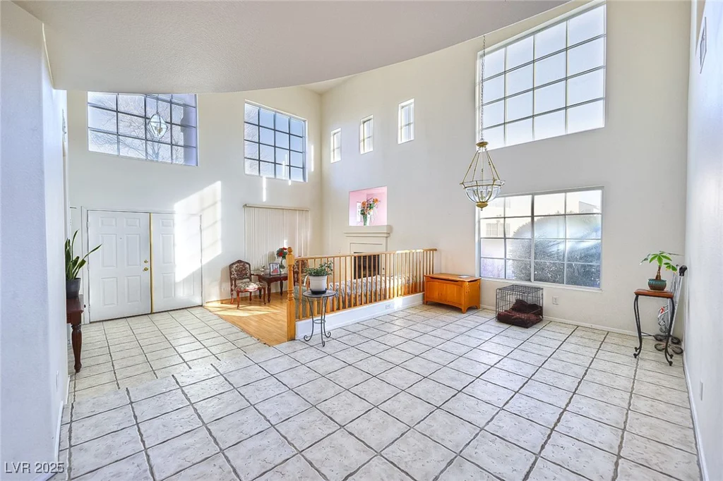 9879 Jazzy June, Las Vegas, NV 89183