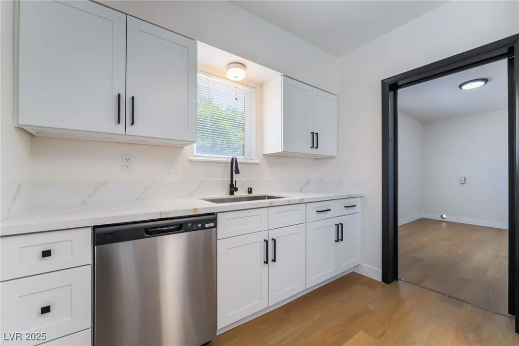 5617 Alfred, Las Vegas, NV 89108