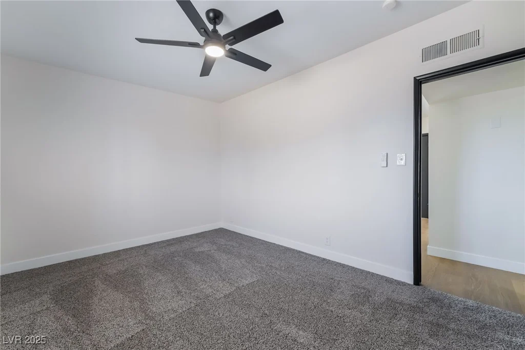 5617 Alfred, Las Vegas, NV 89108
