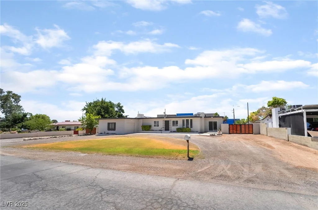 5617 Alfred, Las Vegas, NV 89108