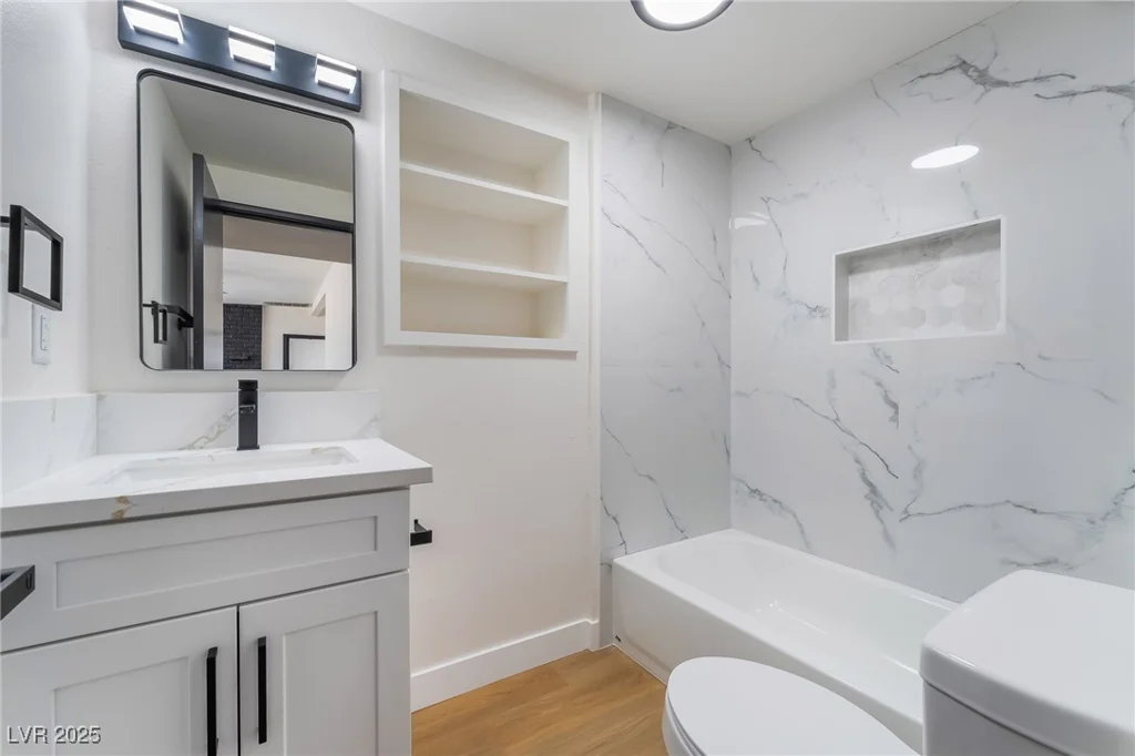5617 Alfred, Las Vegas, NV 89108