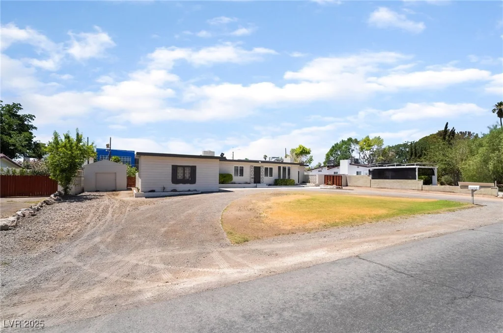 5617 Alfred, Las Vegas, NV 89108