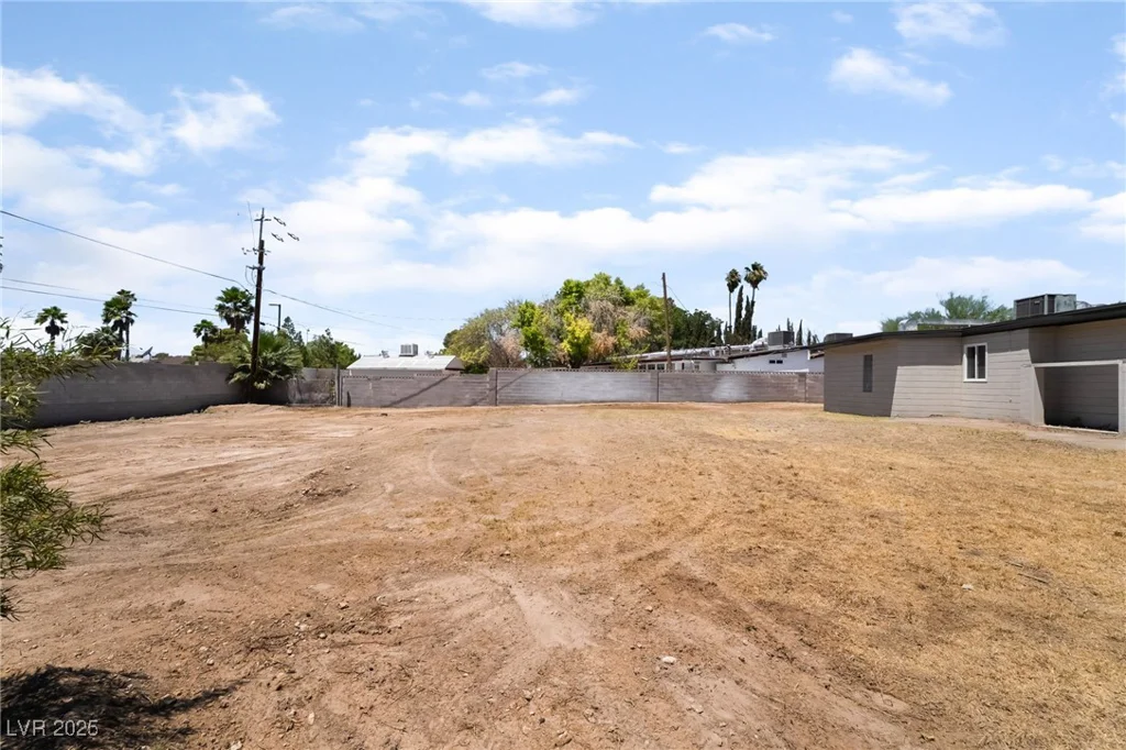 5617 Alfred, Las Vegas, NV 89108