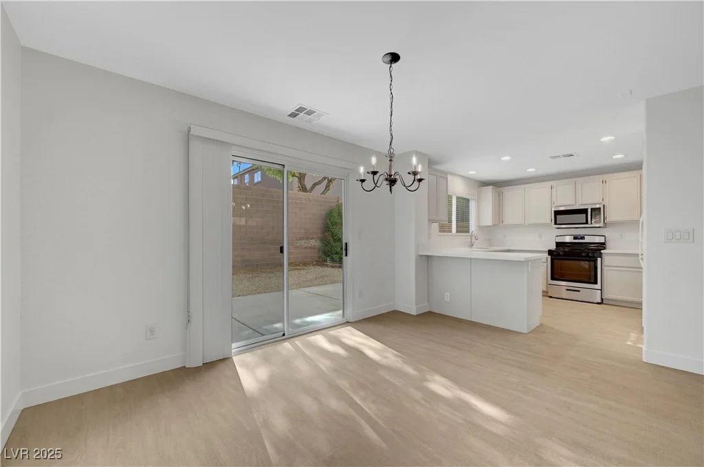 2431 Lilac Cove, Las Vegas, NV 89135