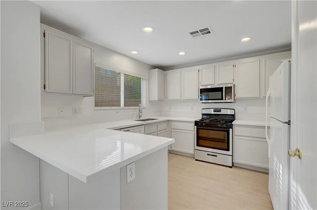 2431 Lilac Cove, Las Vegas, NV 89135