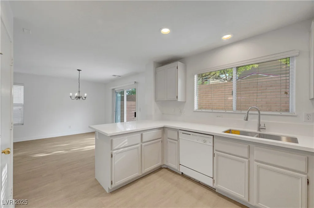 2431 Lilac Cove, Las Vegas, NV 89135