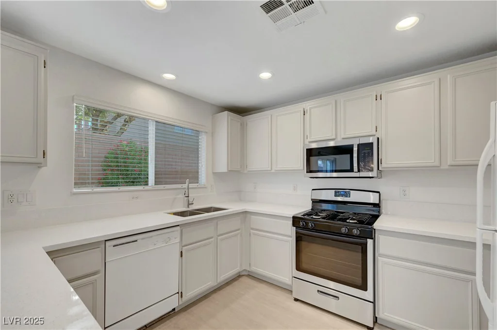 2431 Lilac Cove, Las Vegas, NV 89135