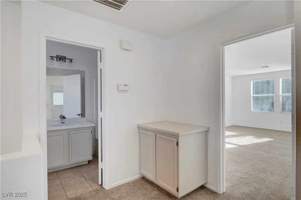 2431 Lilac Cove, Las Vegas, NV 89135