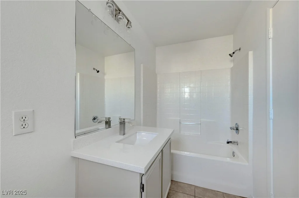 2431 Lilac Cove, Las Vegas, NV 89135
