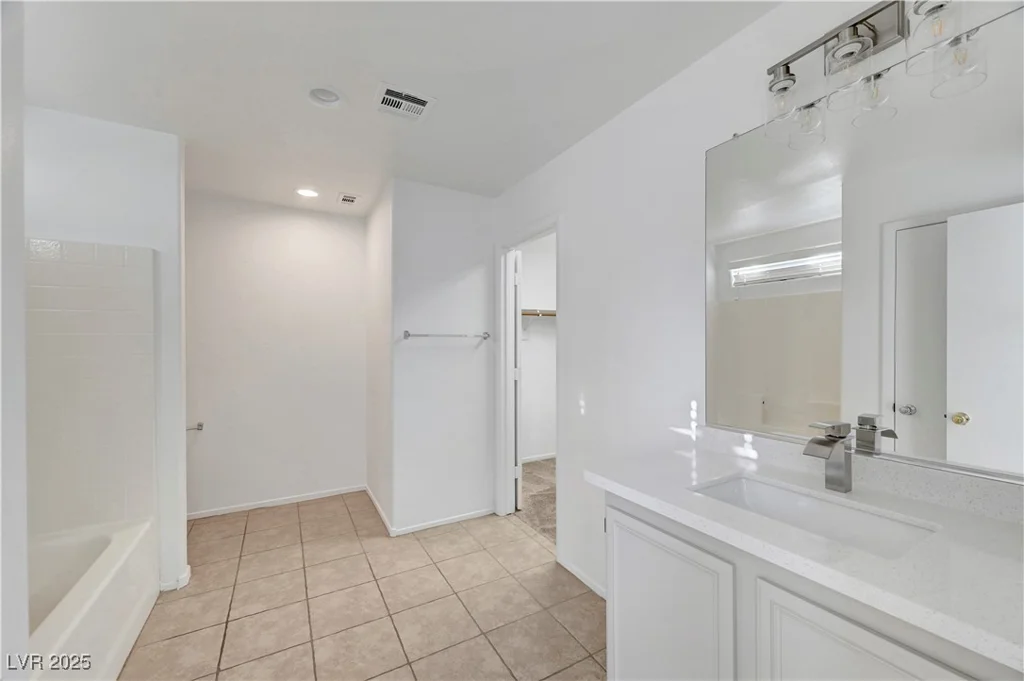2431 Lilac Cove, Las Vegas, NV 89135