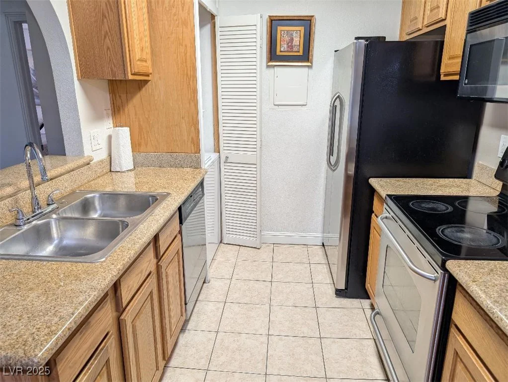 1515 Reno, Las Vegas, NV 89119