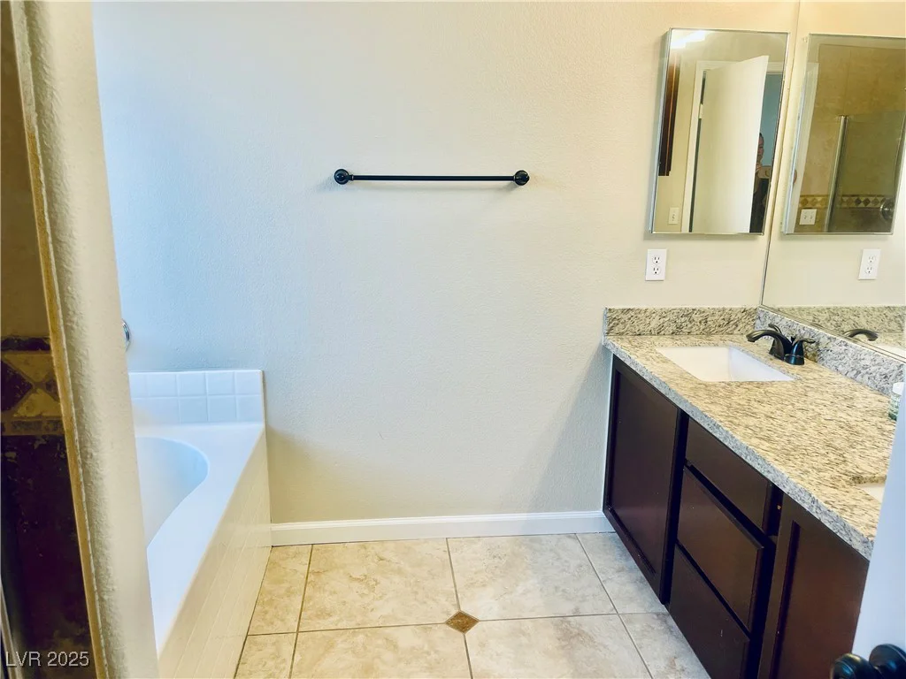 6043 Cape Clairmont, North Las Vegas, NV 89031