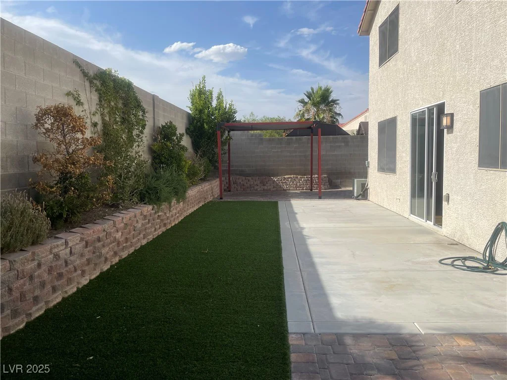 6043 Cape Clairmont, North Las Vegas, NV 89031