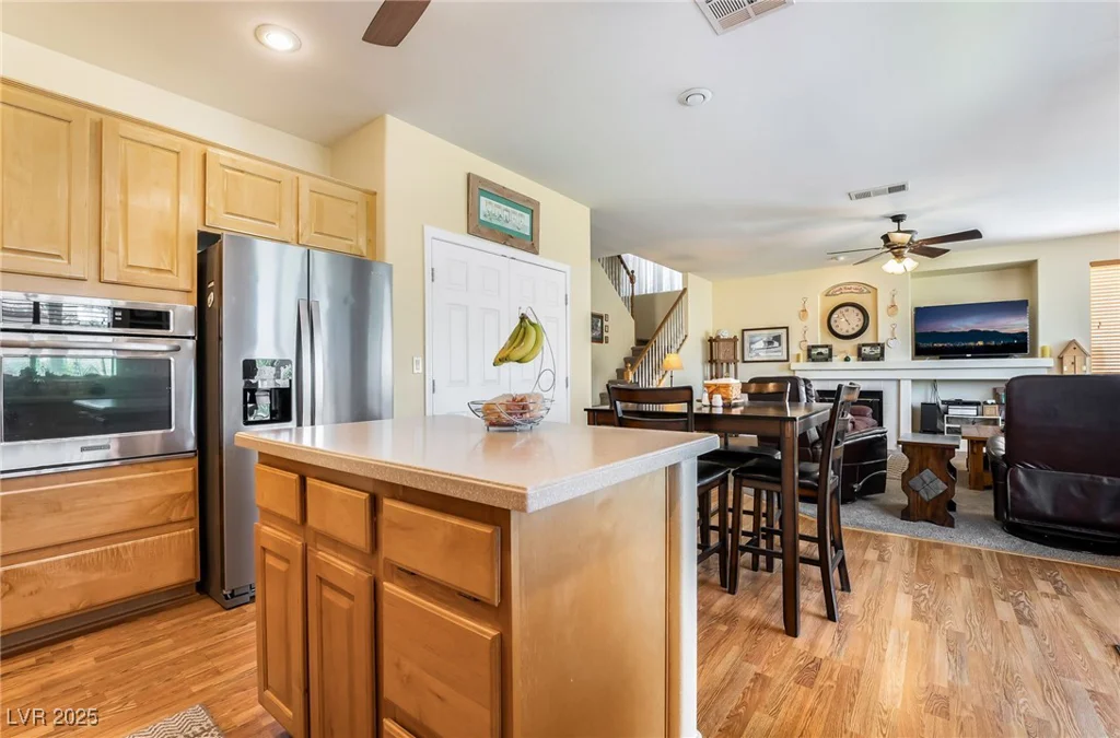 532 Kavanagh, Las Vegas, NV 89123