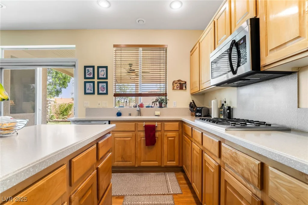532 Kavanagh, Las Vegas, NV 89123
