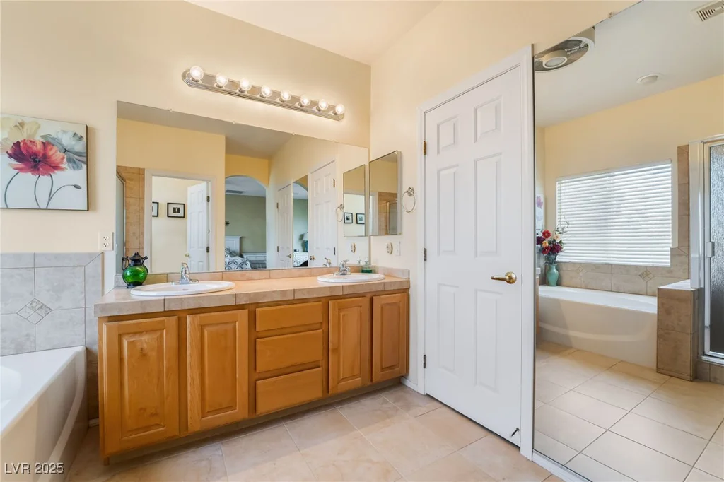 532 Kavanagh, Las Vegas, NV 89123
