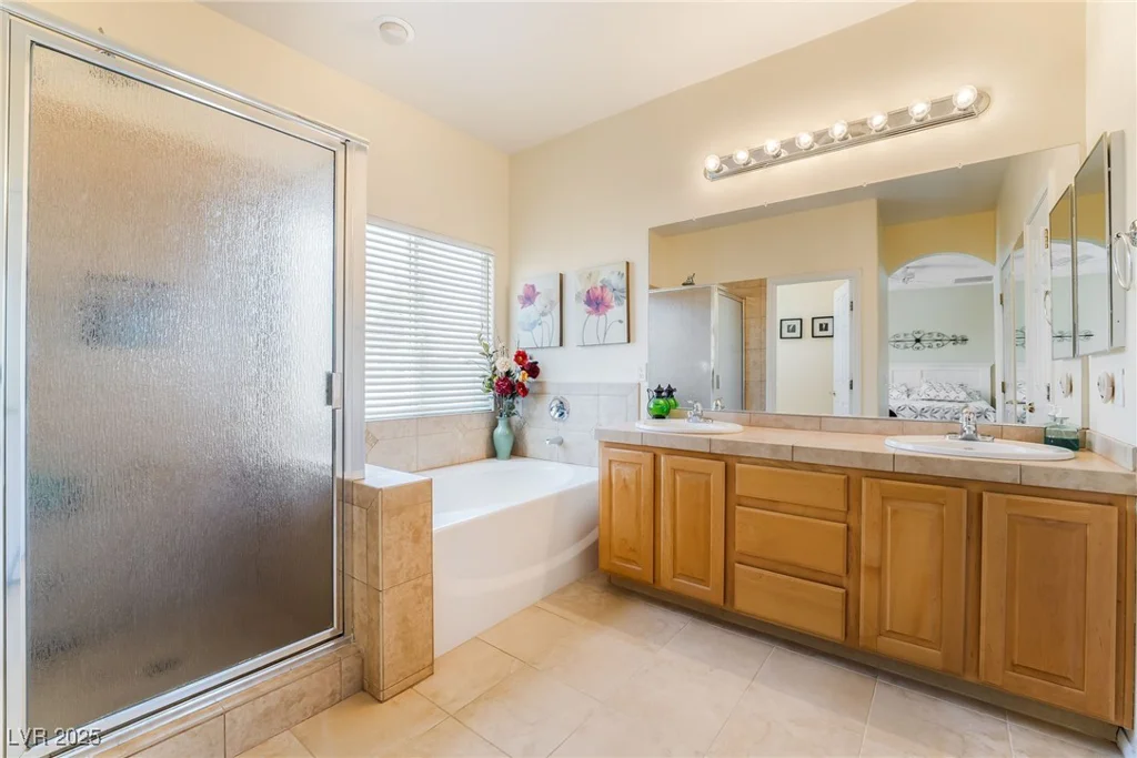 532 Kavanagh, Las Vegas, NV 89123