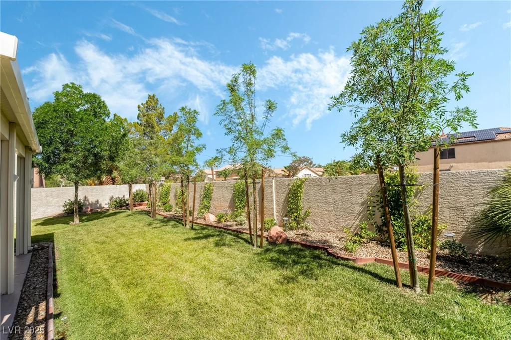 532 Kavanagh, Las Vegas, NV 89123
