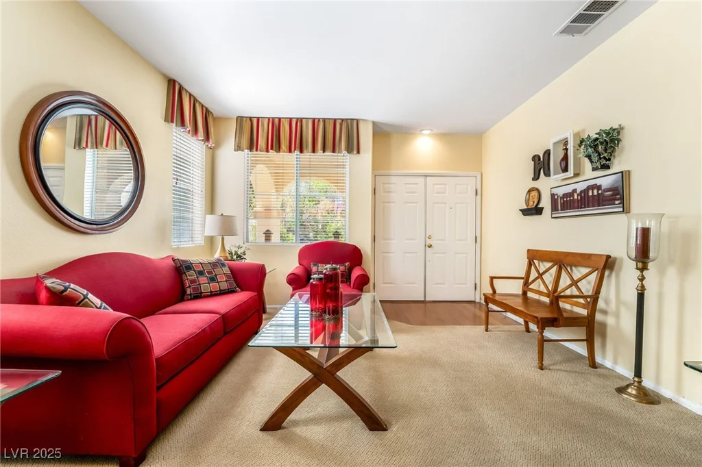 532 Kavanagh, Las Vegas, NV 89123