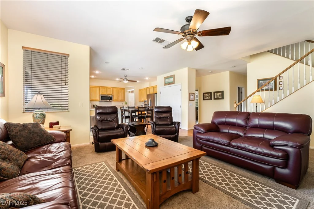 532 Kavanagh, Las Vegas, NV 89123