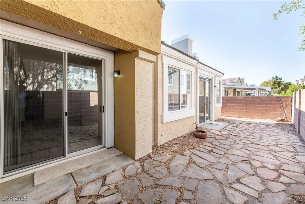 1012 Collingtree, Las Vegas, NV 89145