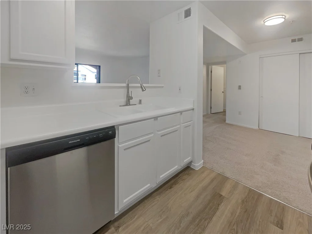 950 Seven Hills, Henderson, NV 89052