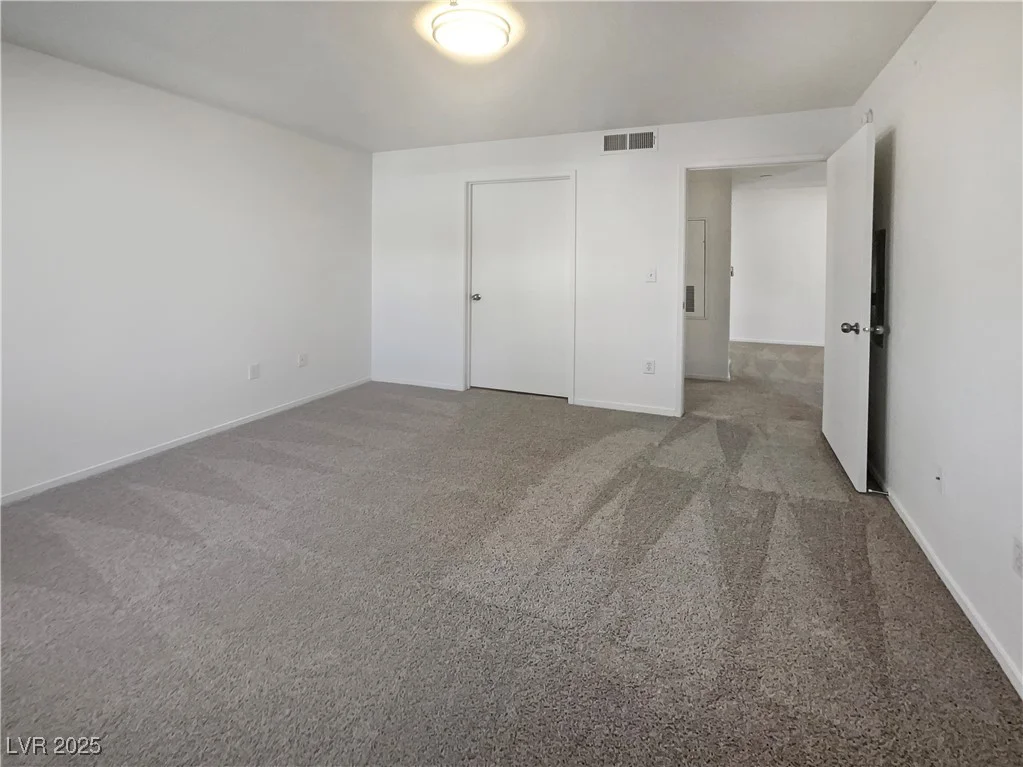 950 Seven Hills, Henderson, NV 89052