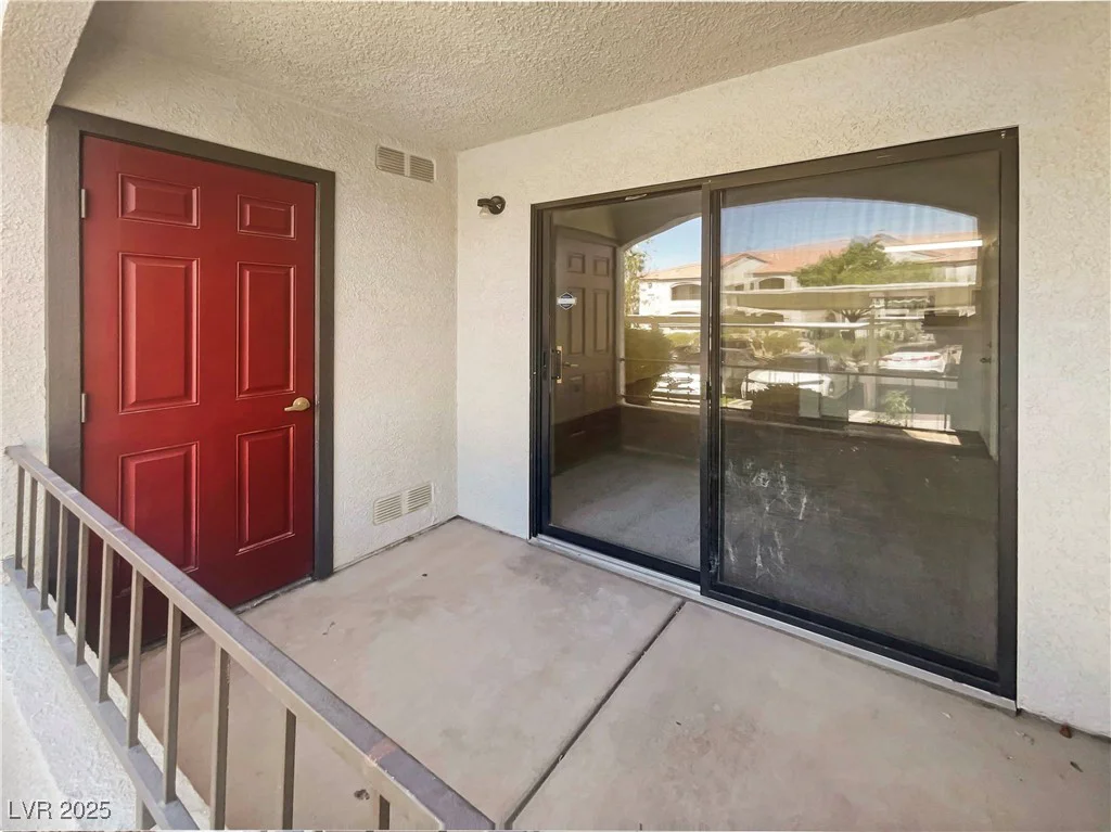 950 Seven Hills, Henderson, NV 89052