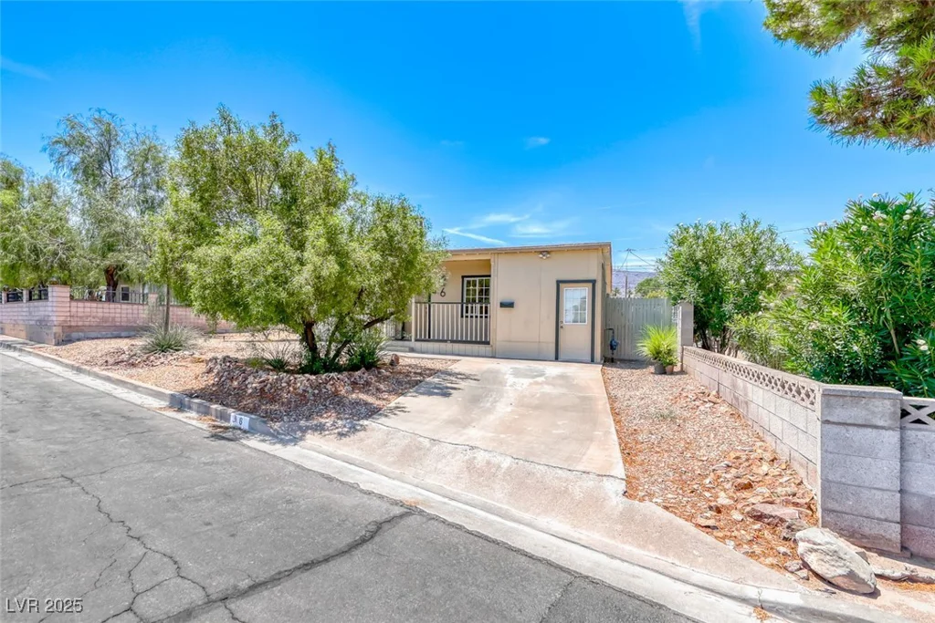 6 Montana, Henderson, NV 89015