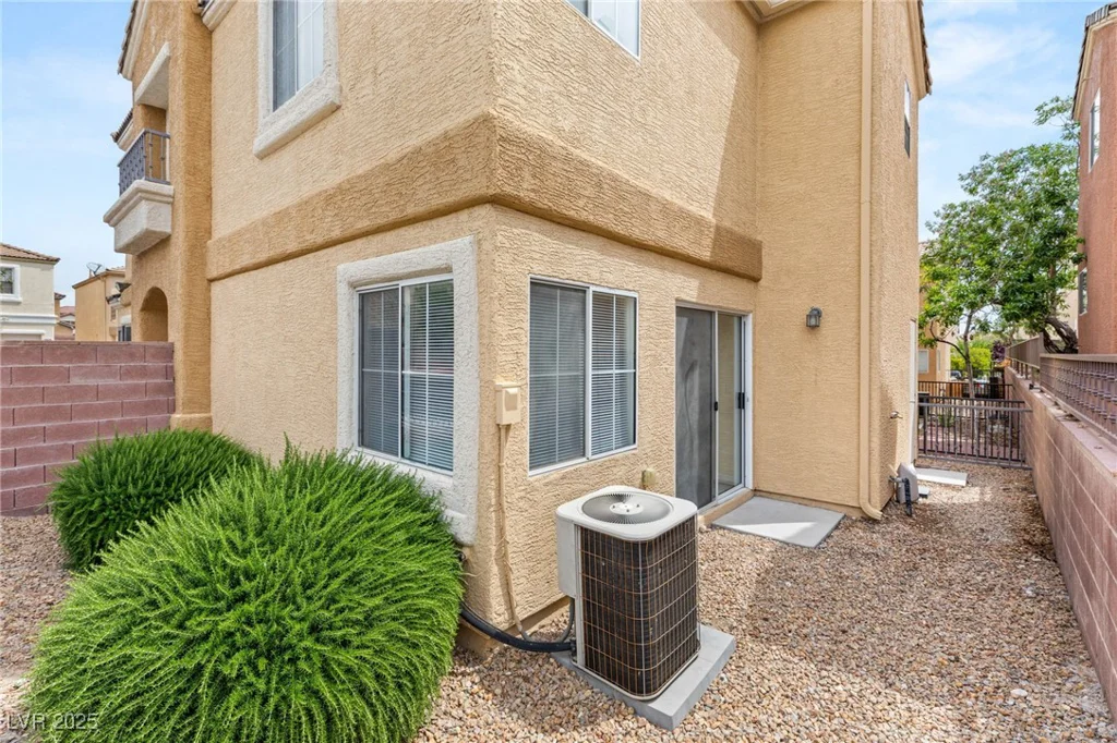 10437 Coyote Cub, Las Vegas, NV 89129