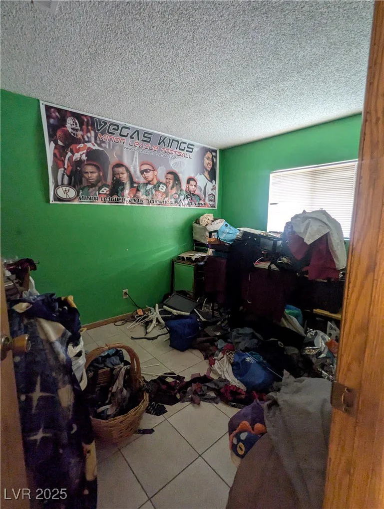 4238 Rollingstone, Las Vegas, NV 89103